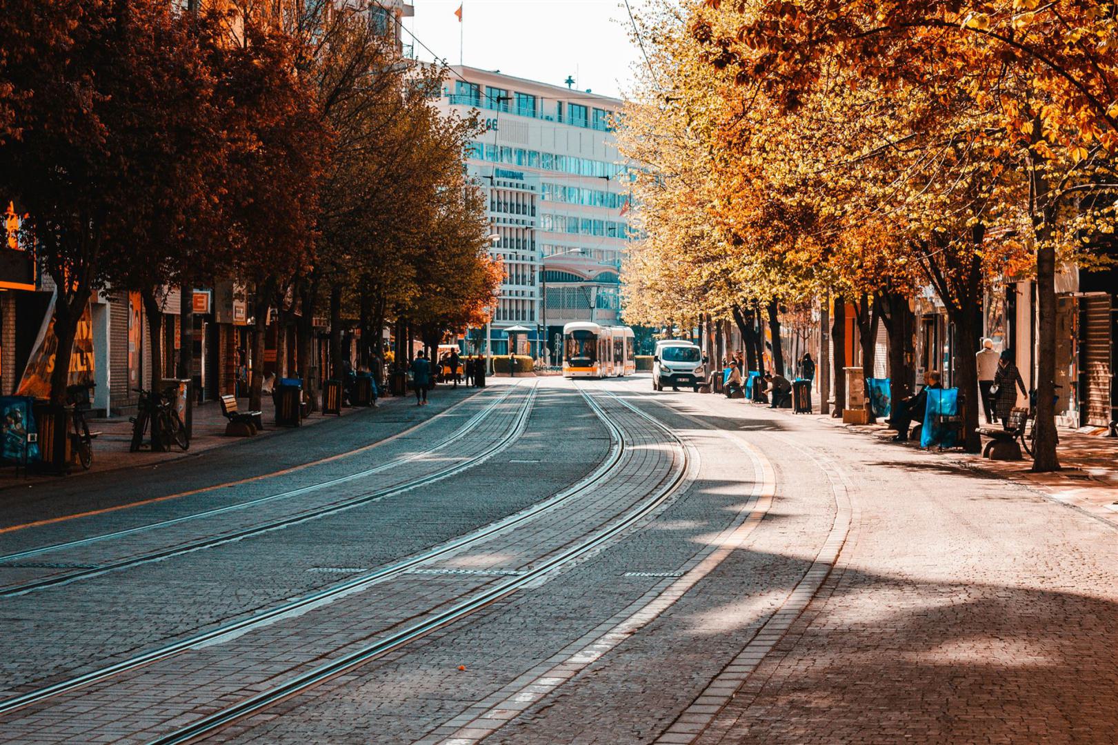 Weißes Und Blaues Betongebäude